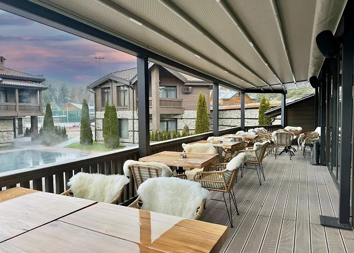 ゲストハウス V 4*