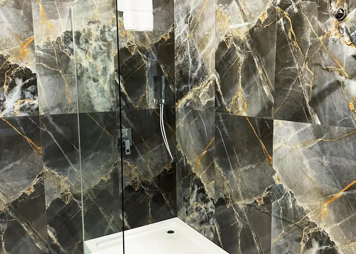 V ゲストハウス ヴェリングラード